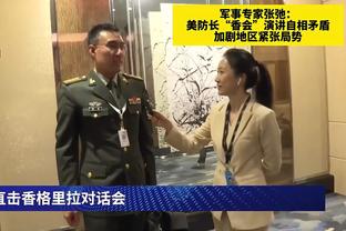 意媒：奥斯梅恩传射后出现轻伤，本人想继续比赛但被预防性换下